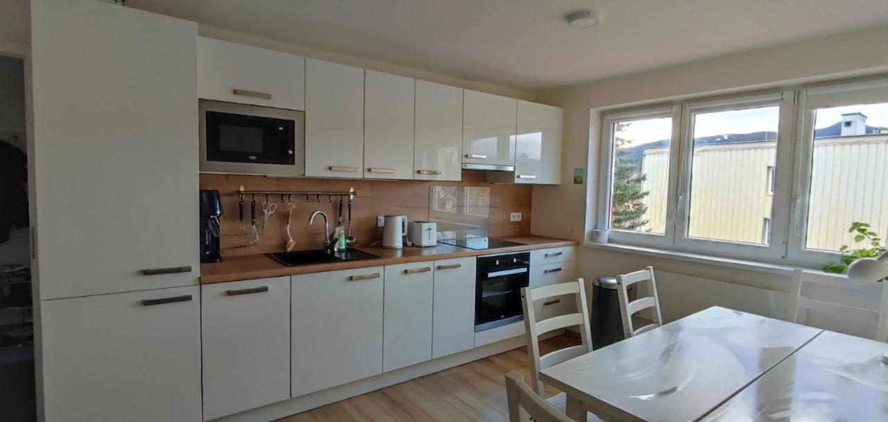 Апартаменти Apartman Pod Jestedem Ліберець Екстер'єр фото