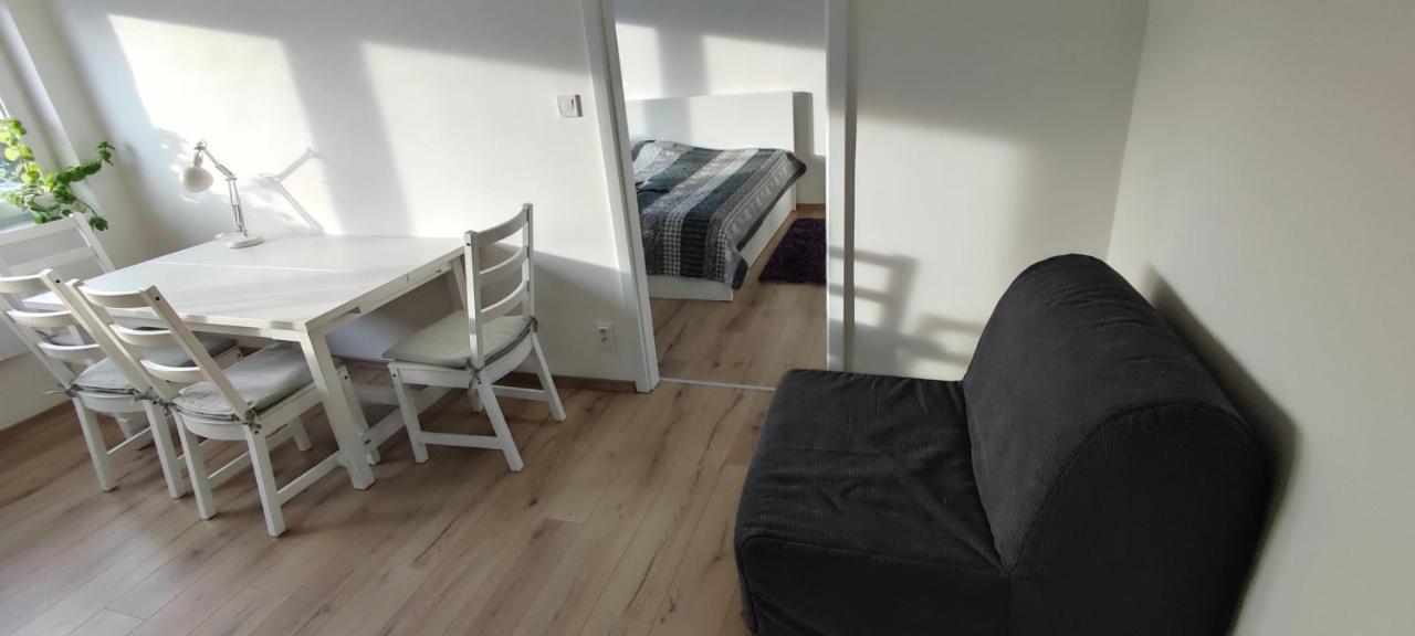 Апартаменти Apartman Pod Jestedem Ліберець Екстер'єр фото