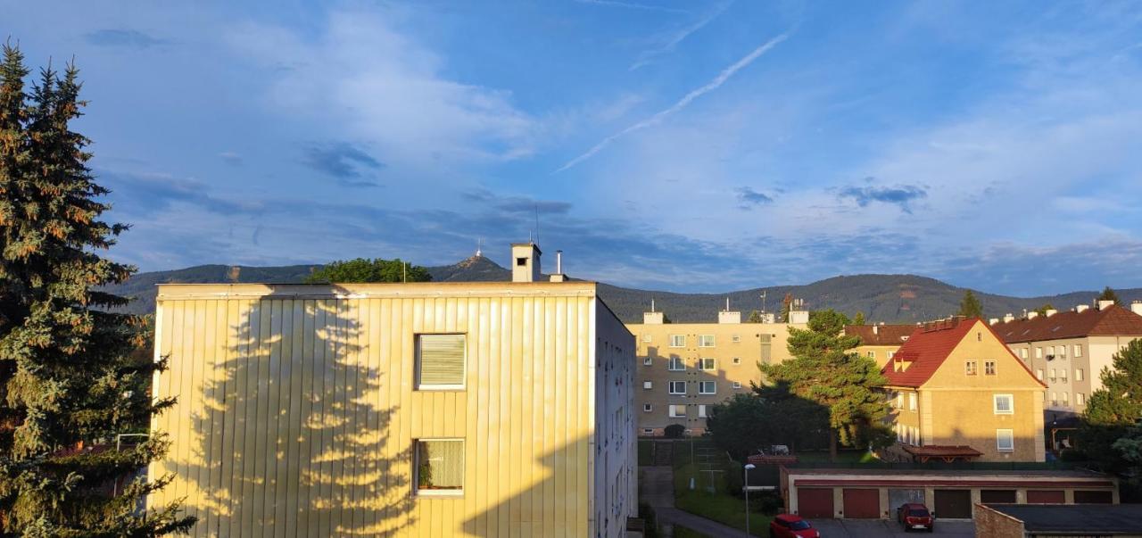 Апартаменти Apartman Pod Jestedem Ліберець Екстер'єр фото